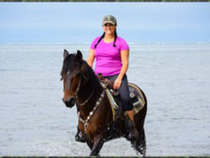1Horseback_ridding_roatan_christopher_tours_sxu92c97 copy